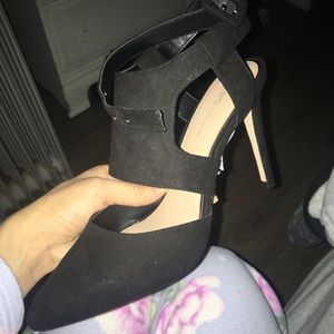 BCBG heels